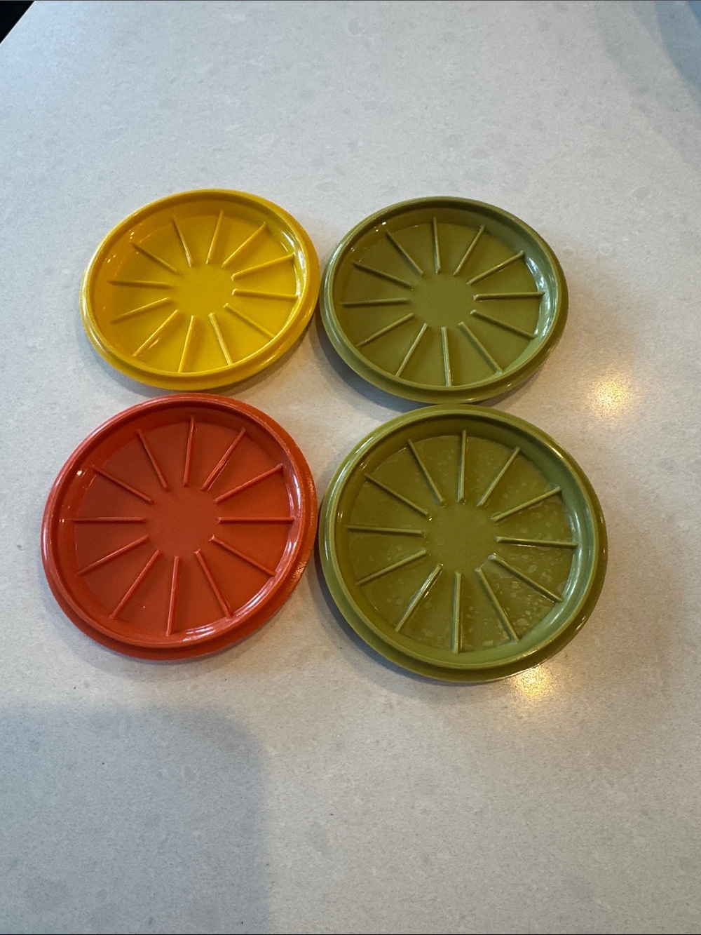 Tupperware wagon wheel #1313 Coaster Set — Yellow, Orange, Olive Green (4-Pack)